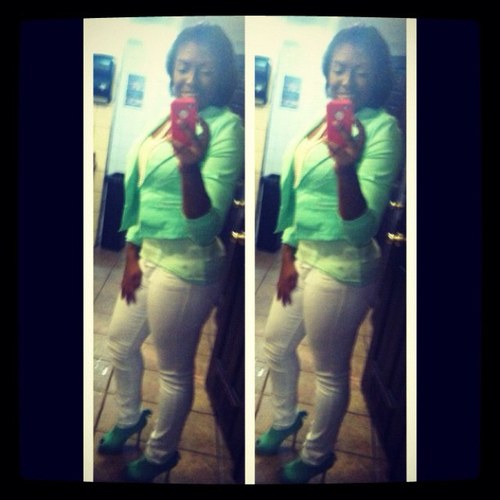 Exotic iz wat they call me~ 22~ Livin life to the fullest iz my motto~ # TEAMLESBIAN ~#TEAMBISEXUAL~ #TEAMFOLLOWBCK