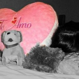 XayeneH's profile picture. Apenas não julgue sem conhecer.