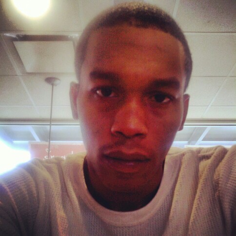 HOODRICH #TEAM POLO$$$$$$ Y they think Ima hoe??????