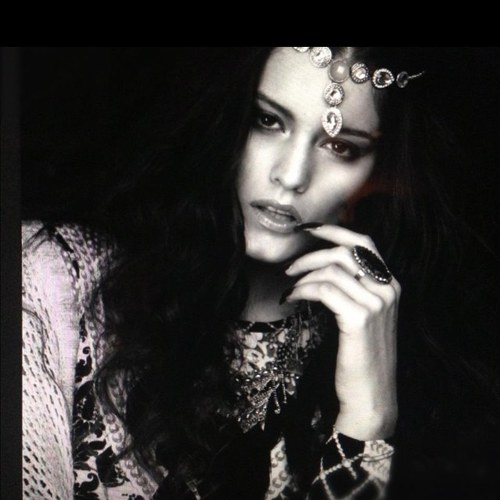 crystalxox's profile picture. modeling , traveling , friends & family :)