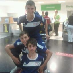 AFlorees4's profile picture. Lory junto con @Lorypaci Football player in Basílica. Born in Güímar 4 Nov 1998. Siempre pa las risas!