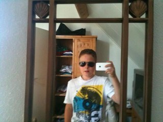 like hunt. like MW3 enzz, school sucks lolz/YOLO