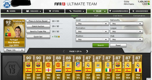 If you want free coins or players, feel free to dm me, 100% legit, no scam, ask for proof! In the picture anyways.