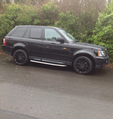 AMozza24's profile picture. Andrew is a company director of A.M industrial cleaning from swansea Window cleaning ,carpet cleaning ,pvc cleaning,