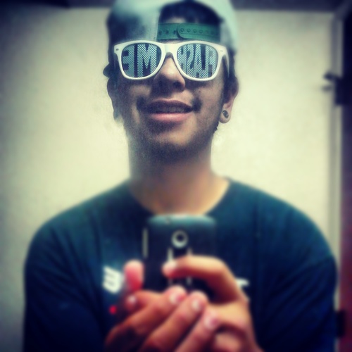 My name is gabriel valencia i love music and rapping and, just living lifed Im the shit but i love this girls but i dont know what to do.