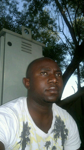 malepelucky's profile picture. 