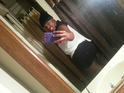 #TeamSingle#TeamRi'Cyla's Mom#TeamSexc/Beautiful #TeamIDGAF!#TeamBlanton #TeamDnt take shit frum nobodi #TeamCollege grl #TeamP(retty)H(ot)A(nd)T(hick)!!!#