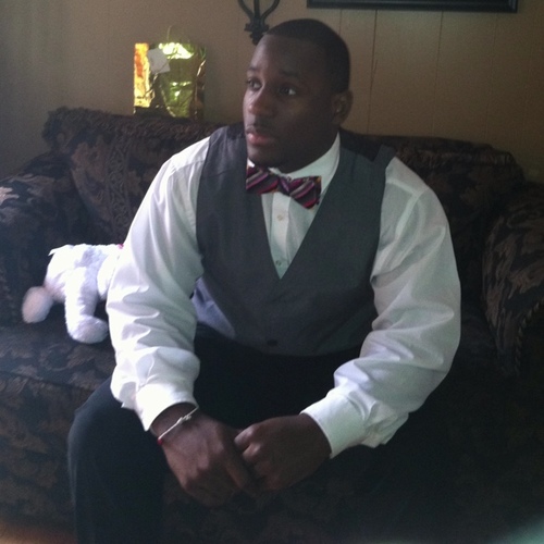 A God fearing young man trying to make a difference in this world. Nupes!!!