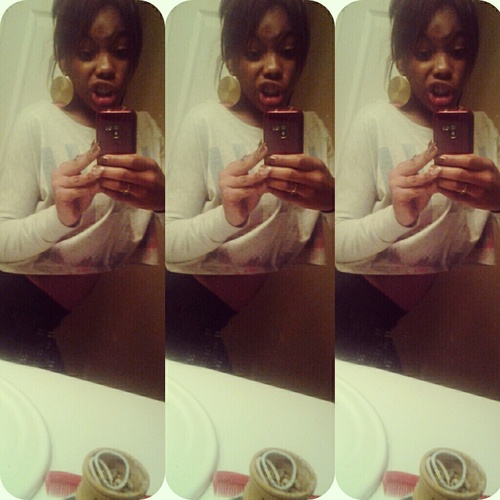 I'm a LADY | Educated | 5'2 | #0FucksGiven . ShitHappens . Life Is TOO Short To Give Af ! Follow Me Tho (: #IFollowBack ❤