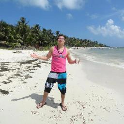 fans de @matismilee ♥Uno de los mejores
Forever #FiebreSmile ;) seguido por el mati el 04~01~2012 ♥ http://t.co/RaoPC5Bd