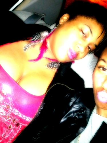 #Team MoMmY #Team SiNgLe #Team HaPpY ; AnYhOwW