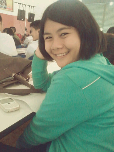 ชื่อ ฟาร์ม จ้า อยากรู้จัก ทักได้  (ไม่กัดจ้ะ) 5555 (: