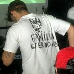 013  @dudsmdb e Mc Familia
http://t.co/3dPcF9cL