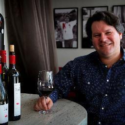Lover of wine, good deals & good journalism. Managing editor @australian, @dailytelegraph, @newscomauHQ. Oz wine club columnist.