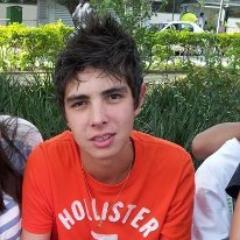 Um Sorriso Vale Mais Que Mil Palavras,Mais Uma Palavra Pode Valer Mais Que Mil Sorrisos. Best & Xatoo da @mais_amor_prfv