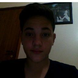 heey , to aqui pra dizer que amo o idiota do lucas s2 , e que ele em pouco tempo ja é importante pra mim , conta sempre lucaaas s2 @vitoriaa_9 aqui