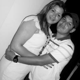 Eu luto ralo para conseguir meu pão de cada dia , sou humano tenho minhas falhas como  qualquer um ! amo minha familia e acima de tudo jesus, sou muito feliz