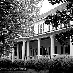 A distinctively southern fairytale wedding in a plantation setting!  We host outdoor wedding and receptions!  Just 30 minutes from Charlotte, North Carolina!