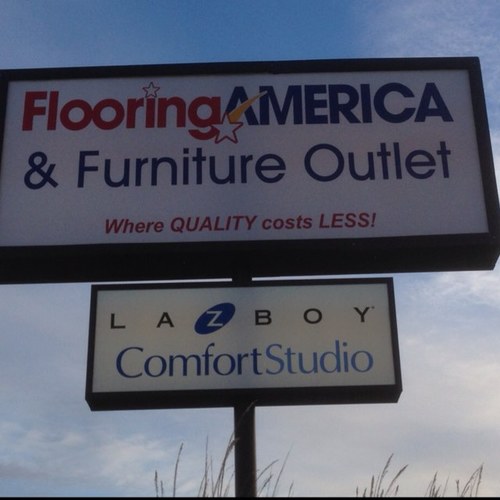 Flooring store providing carpet, wood, tile, lvt, la-z-boy furniture to liberal, hugoton, elkhart, guymon ok, perryton tx and beyond!