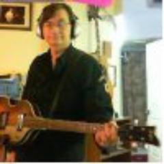 Retired Professional Guitarist / Musician.  Certified Electronics, Analog / Digital Audio Conversion, AM/FM Transmission, and Satellite Engineer. PC / Net Cert.