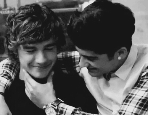 lets shipp ziam... and GO Follow @gomezaraceli72 She follows back