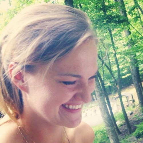 erinwindexdahl's profile picture. But wait-- can casual and glamorous coexist?