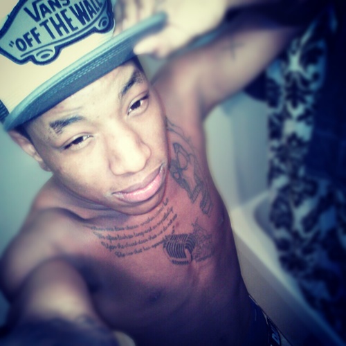 DemarkisFLowers's profile picture. Follow a  S•T•A•R