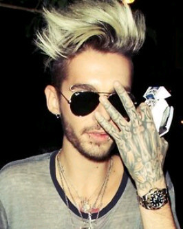 Keiner mehr da, den mich wirklich kennt // @Bhakti_J is my billyful sweetie! She's the one ♥ // Tom Tom Tom. Tokio Hotel, I'll be yours FOREVER.
