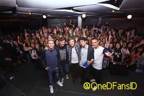 :-) love them @NiallOfficial @zaynmalik @Harry_Styles @Louis_Tomlinson @Real_Liam_Payne
