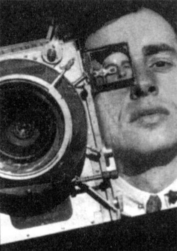 ffisheye1's profile picture. Немного графоман.Способен на безумные поступки(например,влюбиться). http://t.co/UHNUHAbt Готов сходить с ума вместе.