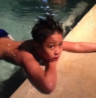 earldcns's profile picture. Don't ever lose yourself!