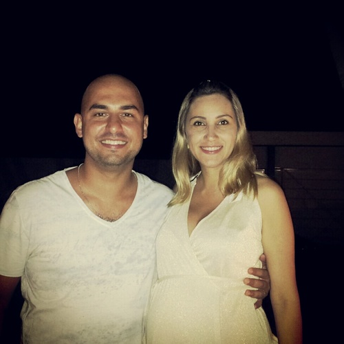 Pai, Irmão, Filho, Marido. Tenho minha esposa e meus filhos que amo muito, representante Morena Rosa Group no Vale do Paraiba SP!!!