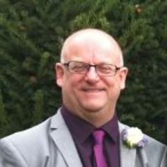 Hi,
My name is Geoff Urch and I work as a Print Finisher during the Day.
By Night I am a singer in a Blues Brothers Tribute Show and DJ