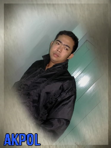 taufikmesuji's profile picture. 