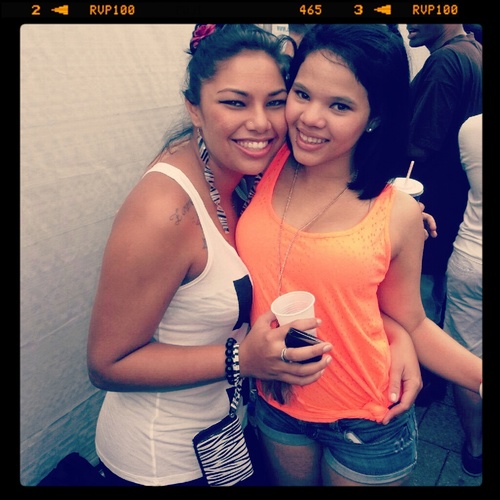 Rachellyyy's profile picture. if U judge people U have no time 2 love them;;Island Girl currently living in cheese land!*