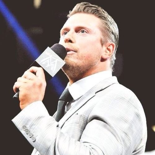 WWEFakeMizanin's profile picture. {RP/FL/} {Kik; WWEFakeMiz} {King of AwesomeVille}{Happily Single thanks for Asking!}