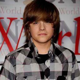 Heyya! It's Dillon. Let's roll! I love Pokemon, Uno cards, and partyyyyy! They say I'm funny tho. #theislandrp