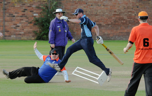 UK Blind Cricket is the official twitter site for blind cricket in the United Kingdom. This includes details of BCEW & our many playing clubs' activities.