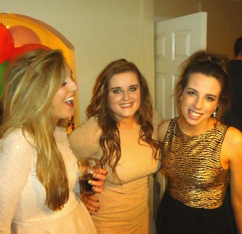 Tanya_C_Howley's profile picture. If I could cram my life story into 160 words I think I'd be rather embarrassed. Tweet Tweet :)