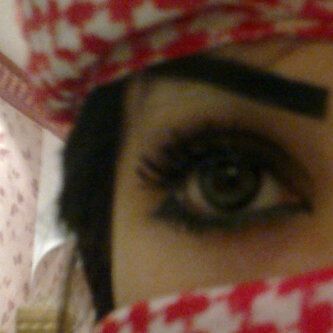 وش لك في عوبه مَ ععندهآ ذوق لآ جيت تنآديهآ ج جآوبت هاه مَ تعرف آلحب ولآ تعرف حقوق مَ تعرف آلآ جب و آسكت ووجعآﮪ ♡