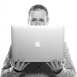 System Manager | Apple | iPhone | iPad | iPodTouch | Waterpolo | ENC Arnhem | Karin | mijn grote trots Sam