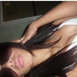 A Priiincesinha que não Nasceeu
Para ficar preza no casteelo, Maaiss Sim para
Enfrentar A realidade Com a Cabeça Eguiida ~ ♥
Me segue amore!