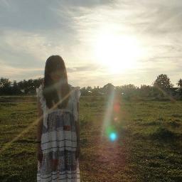 cassiea_xx's profile picture. Sometimes “LATER” becomes “NEVER” ❄