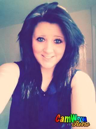 ChelsieH165's profile picture. 2A088873:) i follow back x