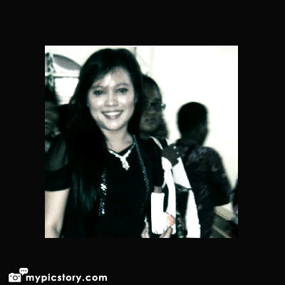 DewiEfrika's profile picture. Perempuan