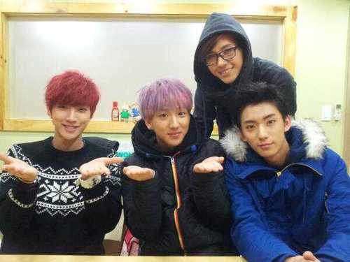 B1A4/공식바나 진영이와바들반찬 15