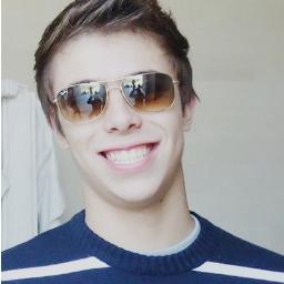 vivo pra te fazer feliz @feehenriquee ! Oficializado e seguido Dia 07/09/10 |21:00 Everything to make you happy and I'll do until the end ♥