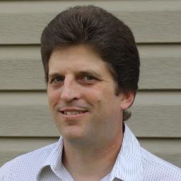 Community manager, social media strategist, B2B marketing, farmer, chef, and all around family man.