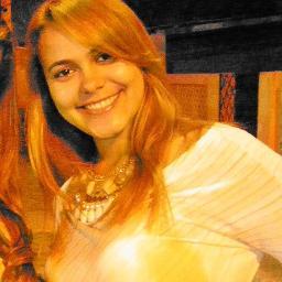 o que eu sinto, quem eu sou, você só vai perceber quando olhar nos meus olhos, ou melhor, além deles..