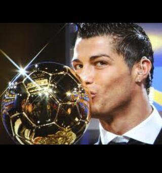Cristiano Ronaldo mi idolo, el mejor del mundo y de la historia por encima de messi!